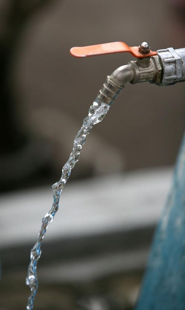 Borno Rrr Water Scarcity: Borno state Ministry of RRR set to provide portable ...